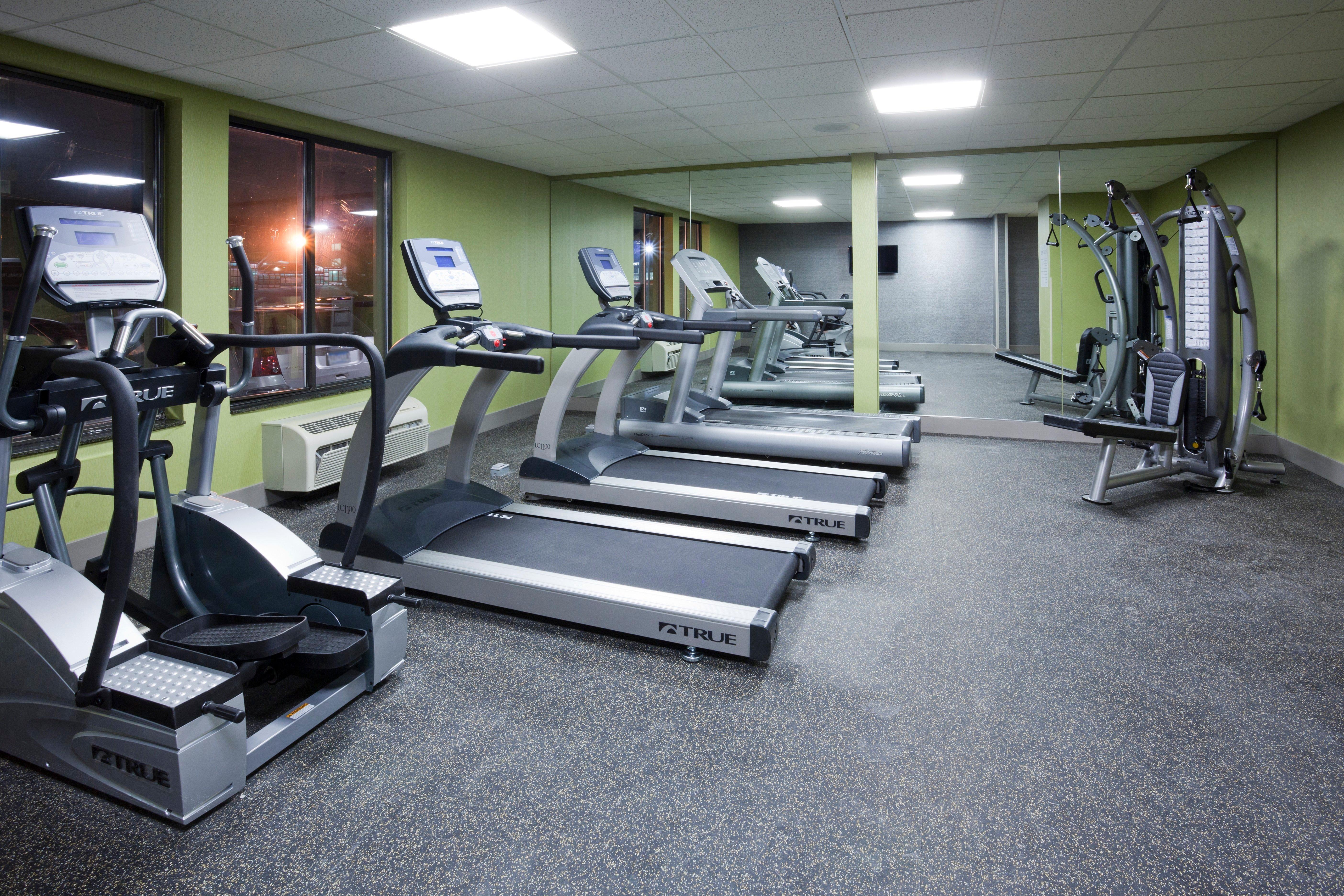 Holiday Inn Express & Suites Bloomington West By Ihg Esterno foto